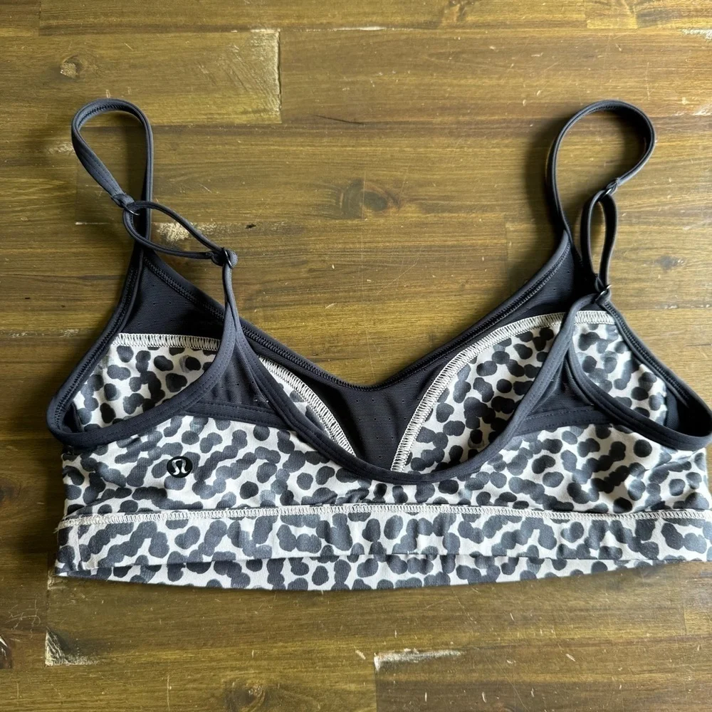Lululemon Dance To Yoga Sports Bra